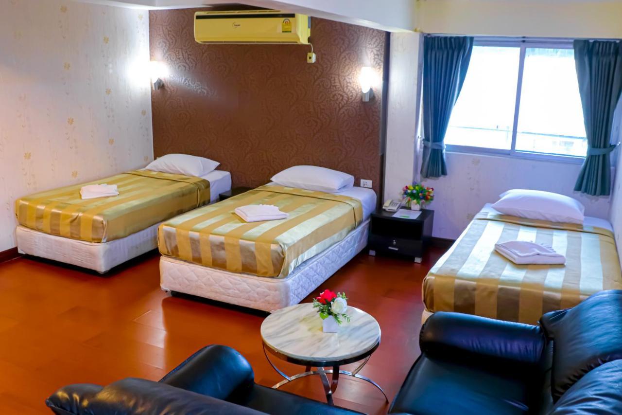 Visiting Card Hotel & Resort Bangkok Luaran gambar