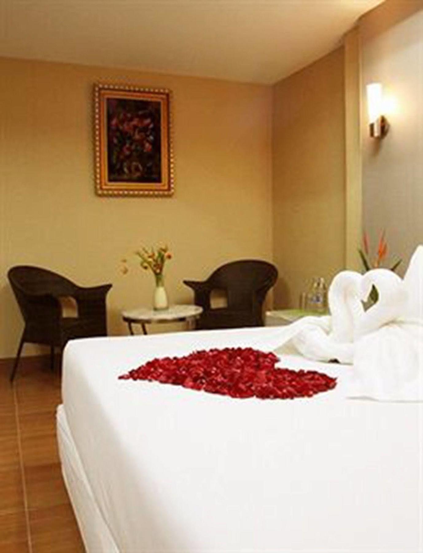 Visiting Card Hotel & Resort Bangkok Luaran gambar